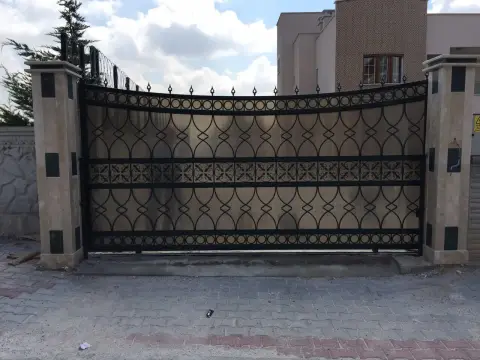 Garaj Kapısı